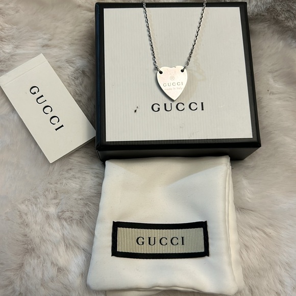 Gucci 925 Silver heart necklace with box and dustbag - Picture 2 of 15